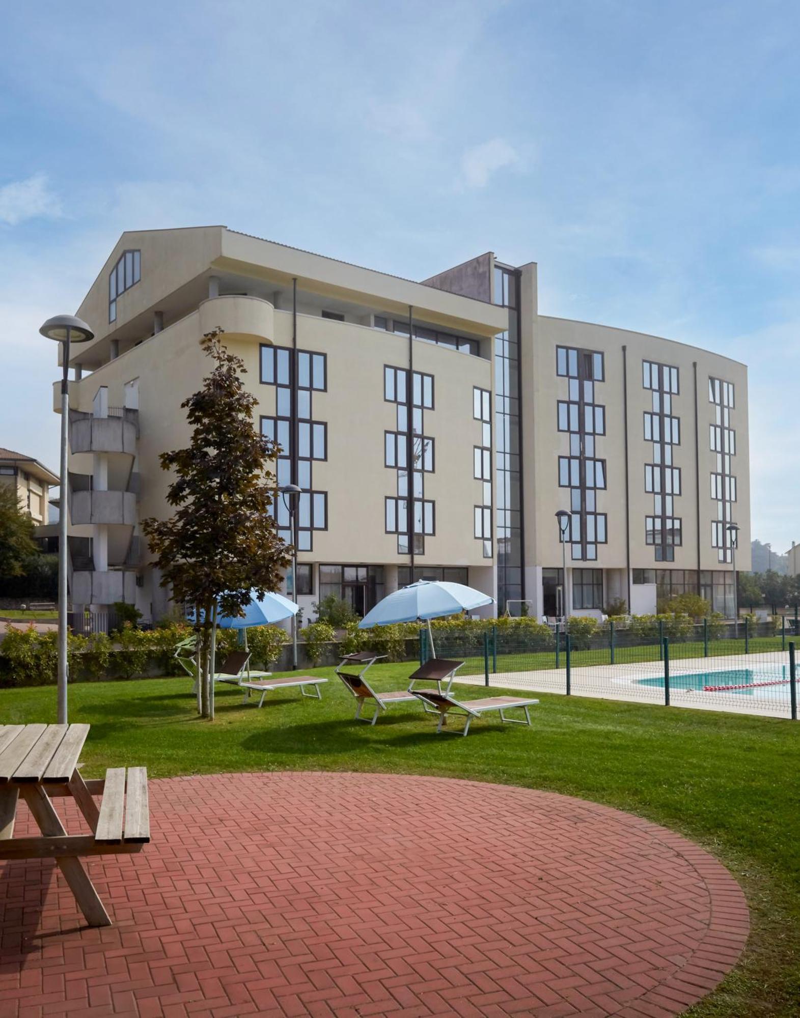 Kona Hotel Verona By Kleos Group Collection Неґрар Екстер'єр фото